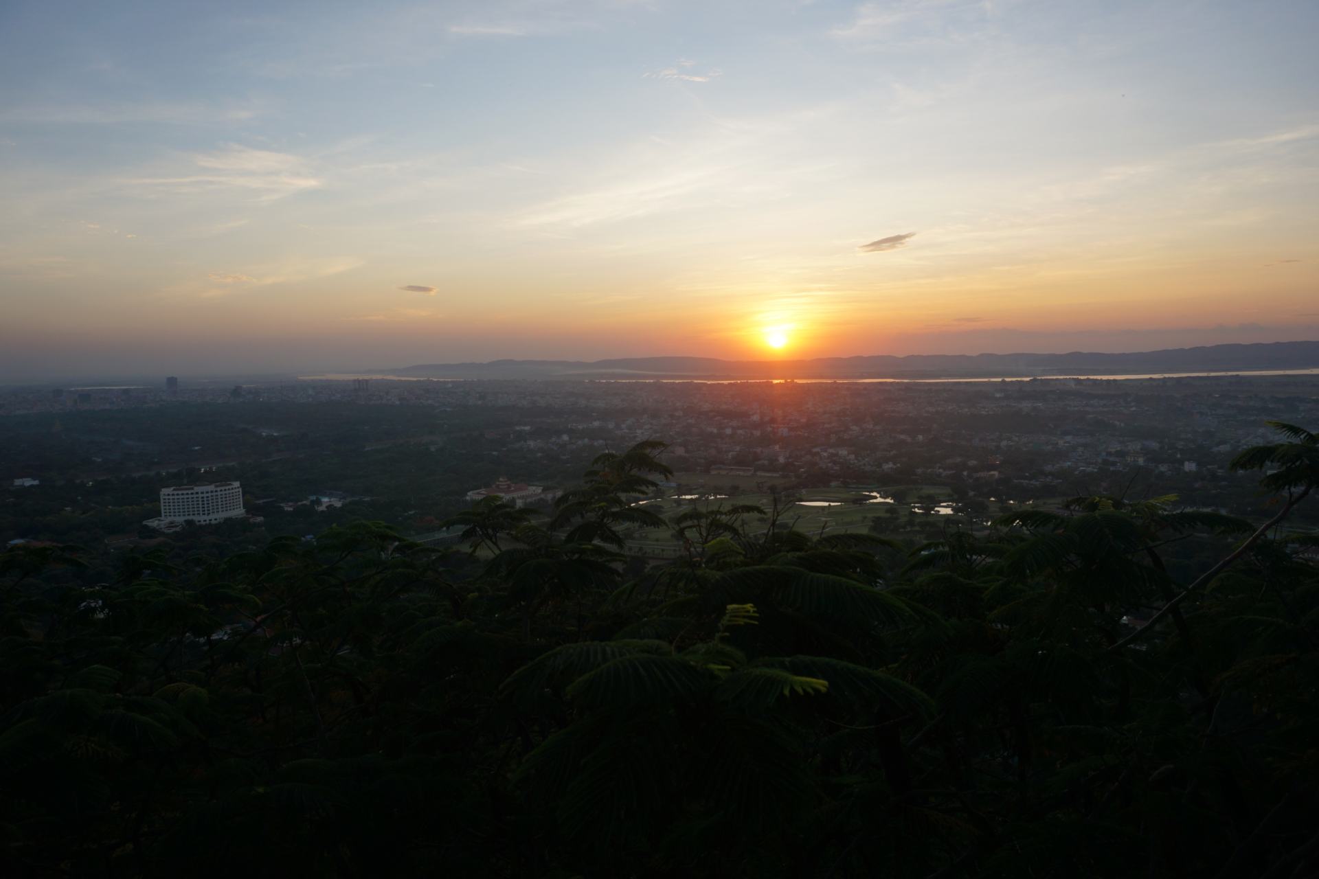 ;andalayHill Sonnenuntergang in Myanmar